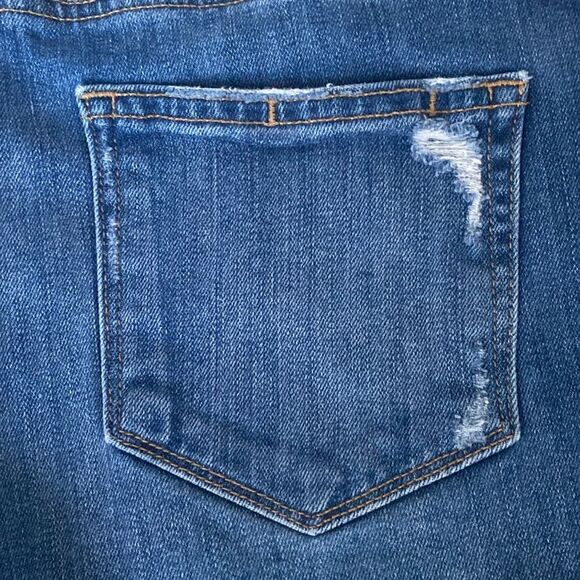 PAIGE Daryn Distressed Denim Shorts sz 28 Spring Break Vacation Beach Coastal - Picture 12 of 15